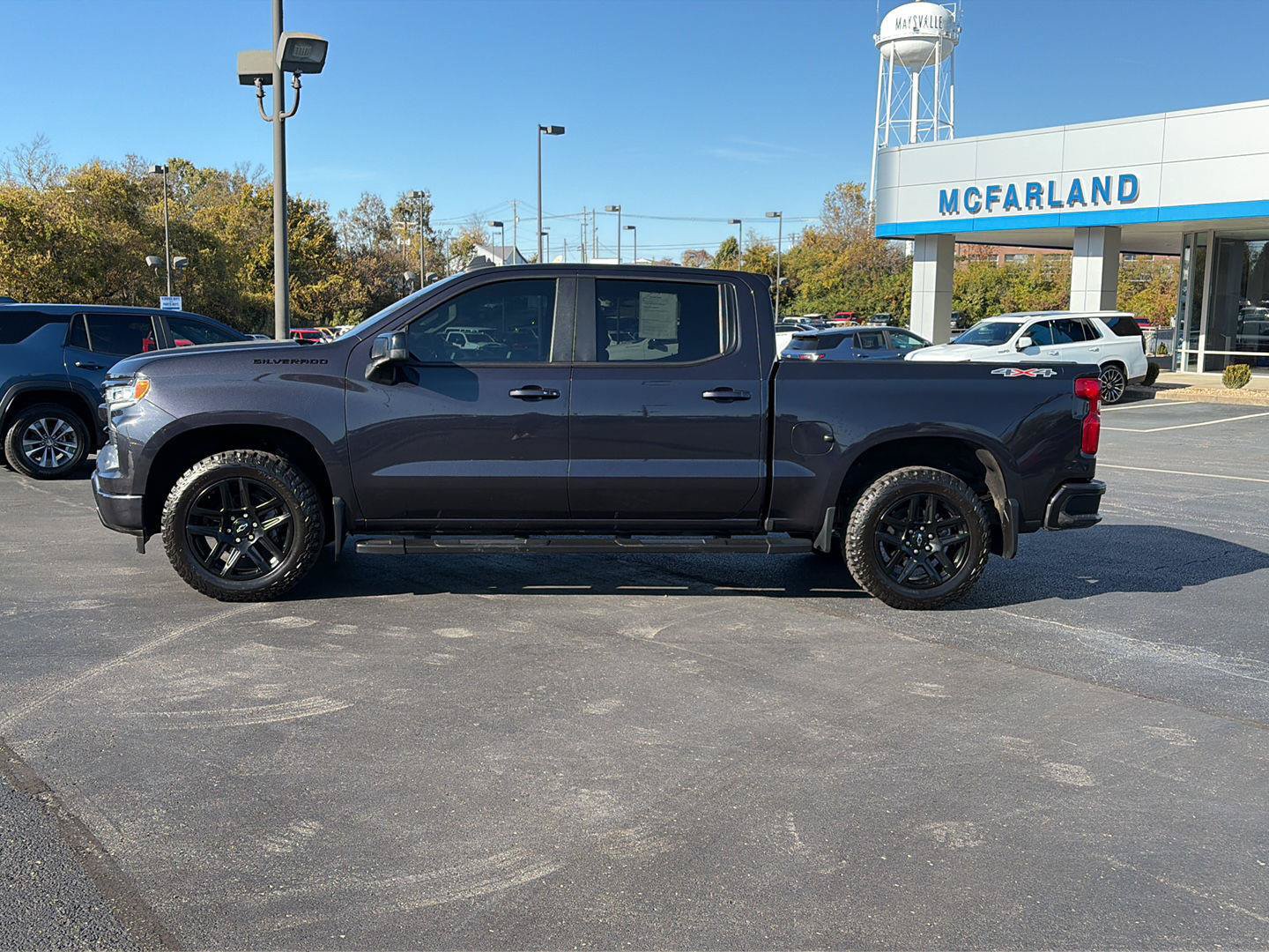 Used 2024 Chevrolet Silverado 1500 RST w/ Convenience Package II AWD/4WD image 2
