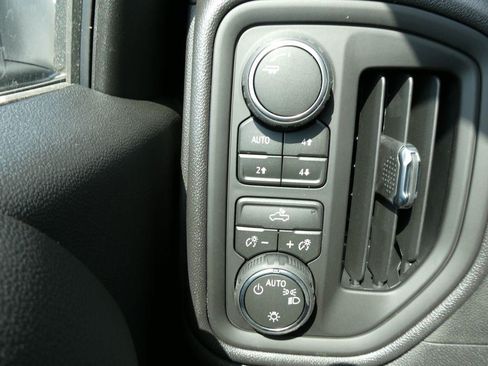 New 2026 Chevrolet Silverado 1500 Custom Trail Boss w/ Dark Appearance Package AWD/4WD image 21