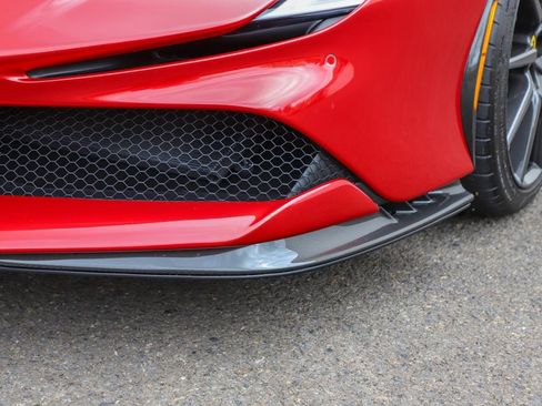 Certified 2022 Ferrari SF90 Spider AWD/4WD image 33