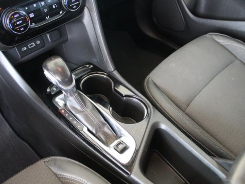 Used 2021 Buick Encore GX Select AWD/4WD image 42