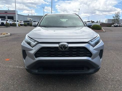 Used 2025 Toyota RAV4 XLE FWD image 2