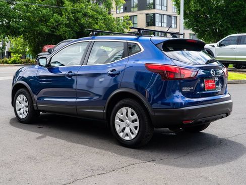 Used 2019 Nissan Rogue Sport S AWD/4WD image 4