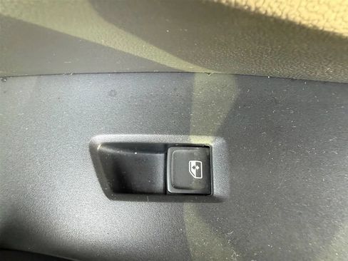 Used 2019 Volkswagen Jetta SEL FWD image 30