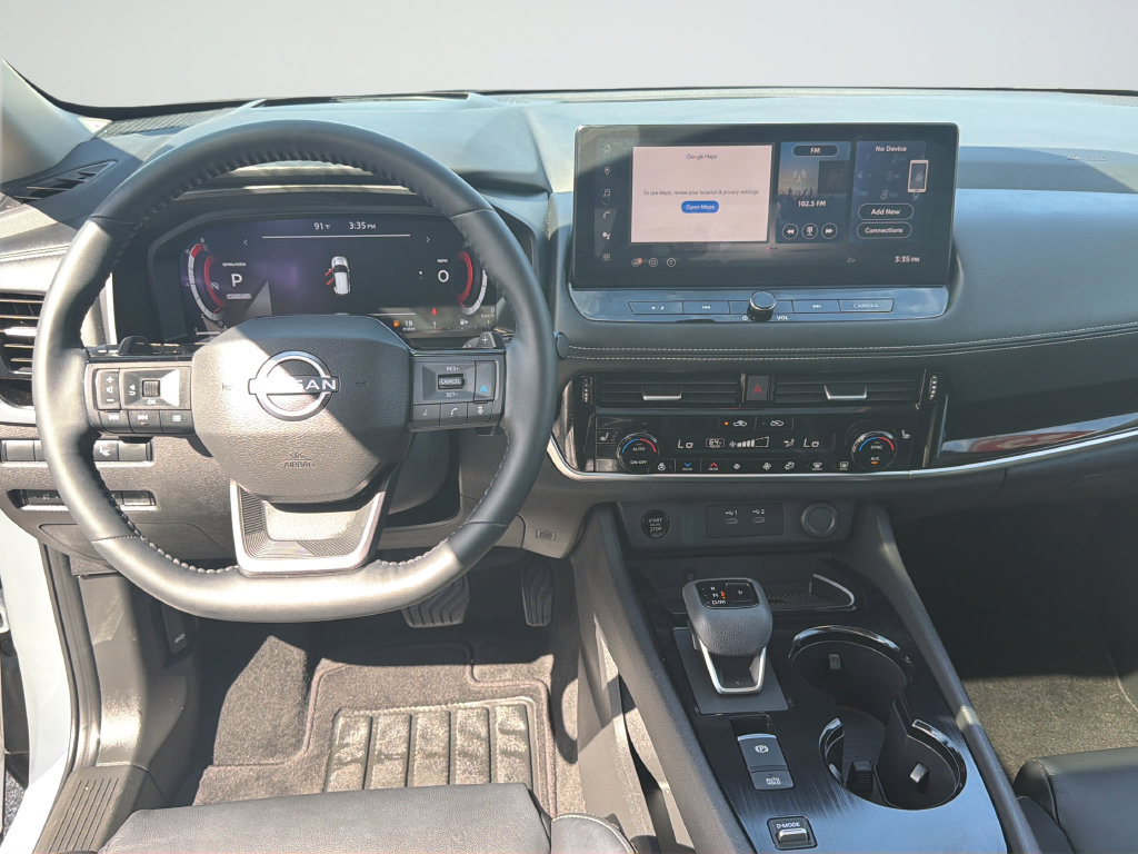 Certified 2025 Nissan Rogue SL w/ SL Premium Package FWD image 34