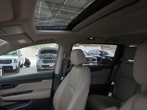 Used 2018 Honda Odyssey EX-L image 17