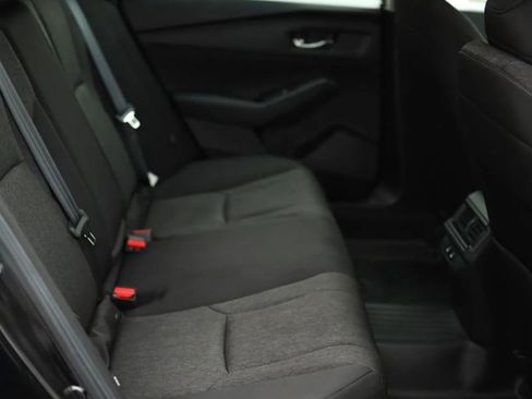 Used 2025 Honda Accord LX image 29