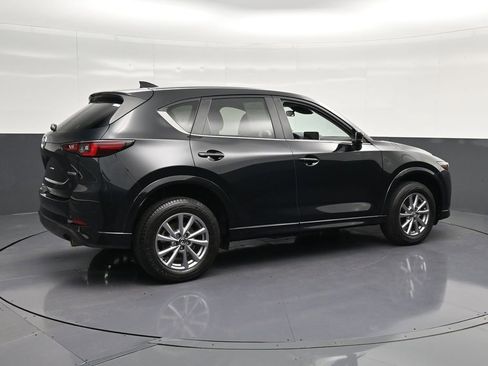 Used 2024 MAZDA CX-5 AWD 2.5 S w/ Select Package image 3