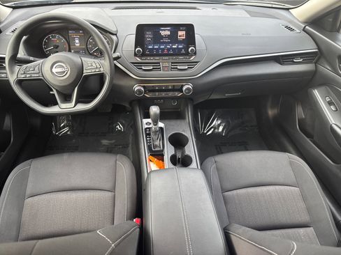 Used 2025 Nissan Altima 2.5 S image 37