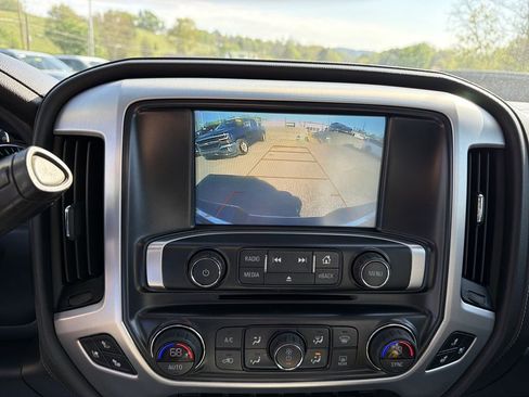Used 2018 GMC Sierra 1500 SLT AWD/4WD image 26