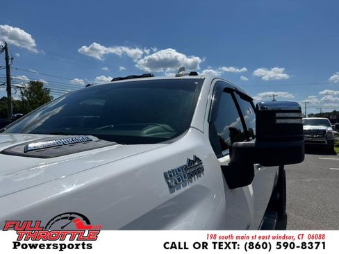 Used 2020 Chevrolet Silverado 2500 High Country w/ Z71 Off-Road Package image 6