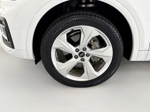 Certified 2021 Audi Q5 Premium Plus w/ Premium Plus Package AWD/4WD image 28