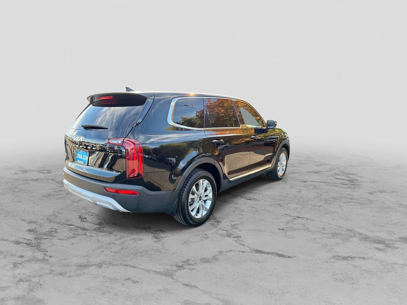 Used 2022 Kia Telluride LX AWD/4WD image 8