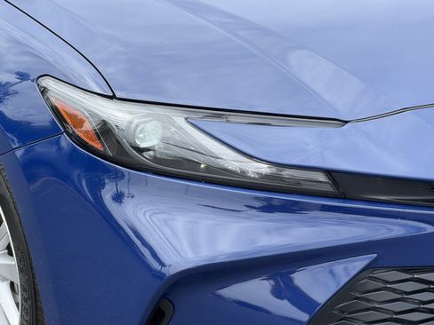 Used 2025 Toyota Camry LE FWD image 4