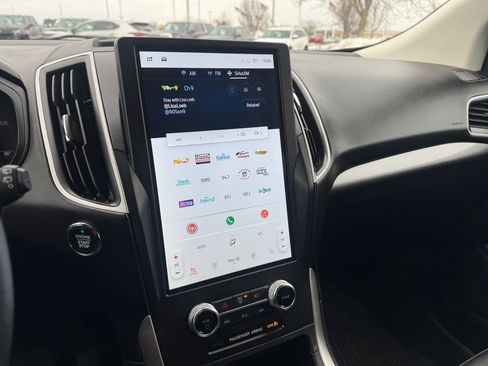 Certified 2024 Ford Edge SEL w/ Convenience Package image 19