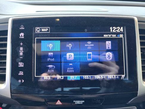 Used 2017 Honda Ridgeline RTL-E image 28