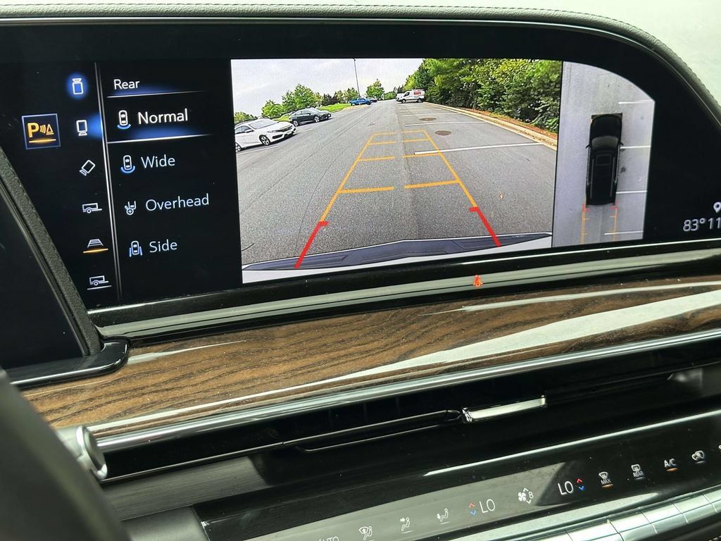 Used 2023 Cadillac Escalade Sport Platinum AWD/4WD image 34