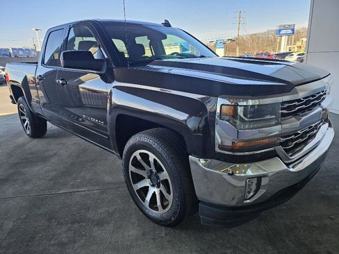 Used 2018 Chevrolet Silverado 1500 LT w/ All Star Edition image 7