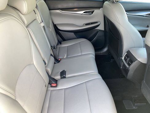 Certified 2023 INFINITI QX50 Luxe FWD image 12