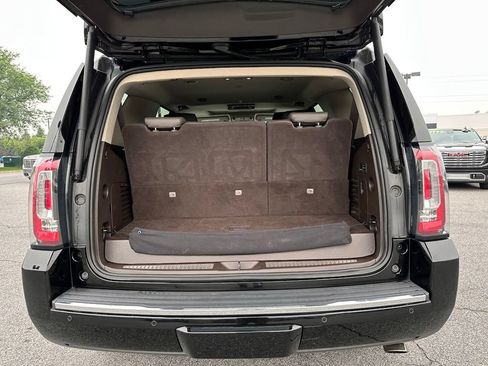 Certified 2019 GMC Yukon Denali w/ Denali Ultimate Package AWD/4WD image 48