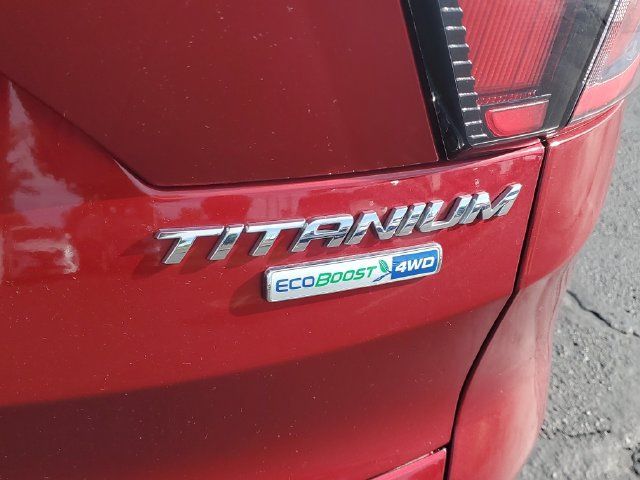 Used 2018 Ford Escape Titanium AWD/4WD image 6