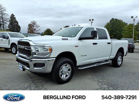 Used 2022 RAM 2500 Tradesman w/ Chrome Appearance Group image 10