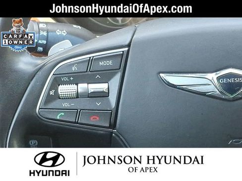 Used 2017 Genesis G90 3.3T Premium image 20