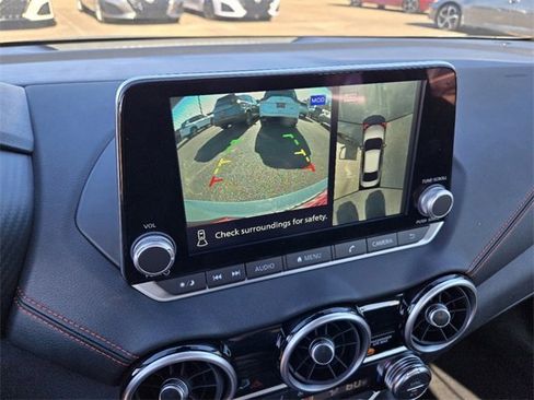 Used 2025 Nissan Sentra SR w/ SR Premium Package image 13