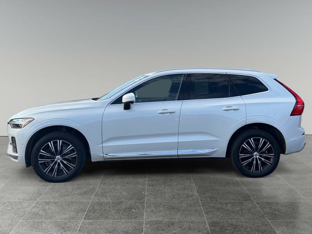 Used 2022 Volvo XC60 B5 Inscription w/ Advanced Package AWD/4WD image 2