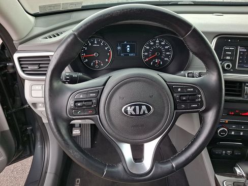 Used 2016 Kia Optima EX FWD image 19