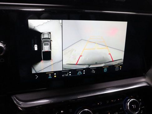 Used 2022 GMC Sierra 1500 AT4X image 3