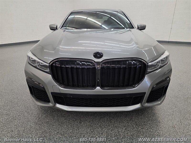 Used 2020 BMW 750i xDrive w/ Executive Package AWD/4WD image 2