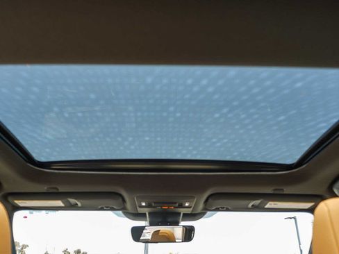 New 2026 Lexus ES 350e FWD image 18