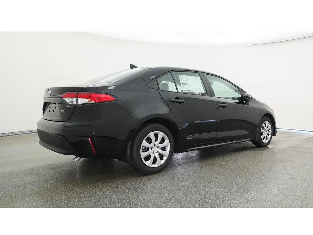 Used 2025 Toyota Corolla LE FWD image 31