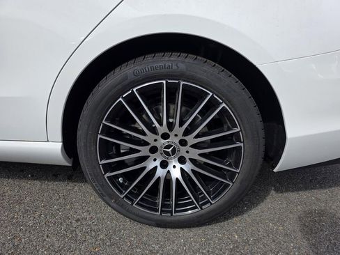 New 2026 Mercedes-Benz C 300 Sedan image 10