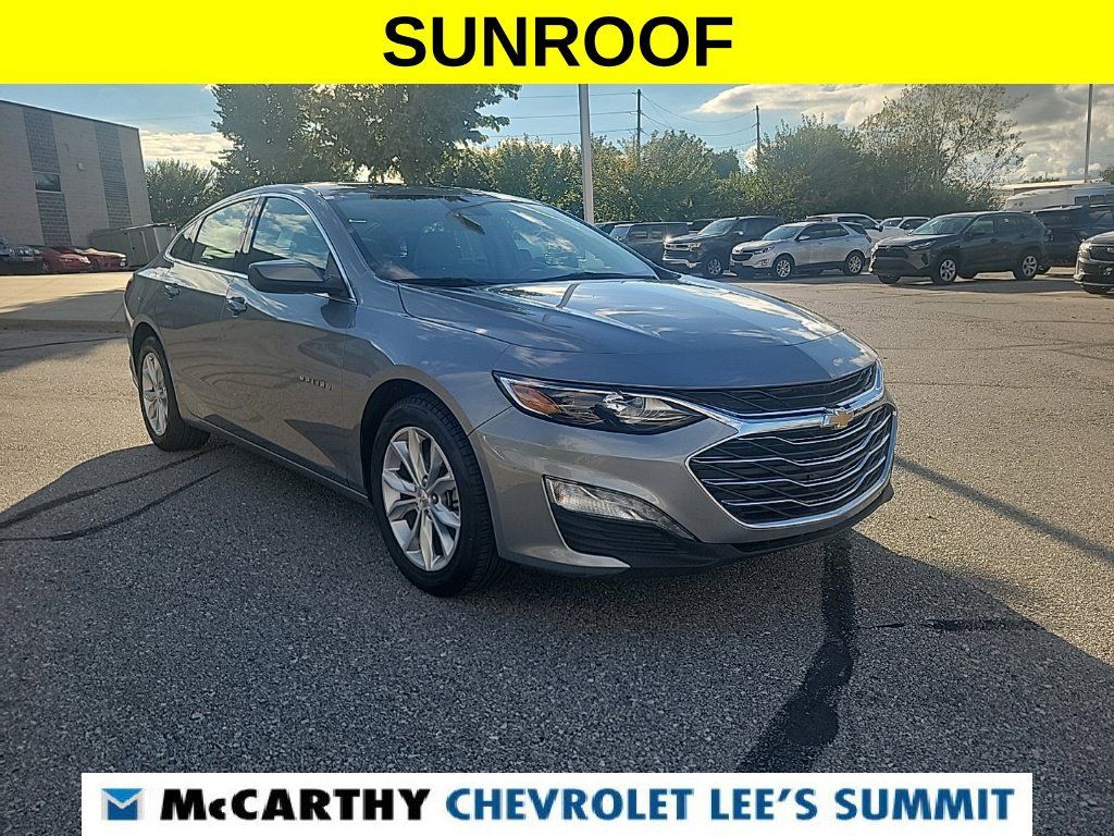 Used 2024 Chevrolet Malibu LT FWD image 2