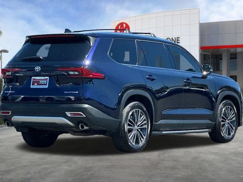 Certified 2026 Toyota Grand Highlander AWD Hybrid image 5