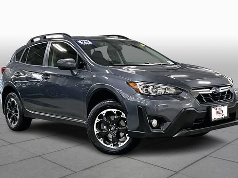 Certified 2023 Subaru Crosstrek 2.0i Premium image 2