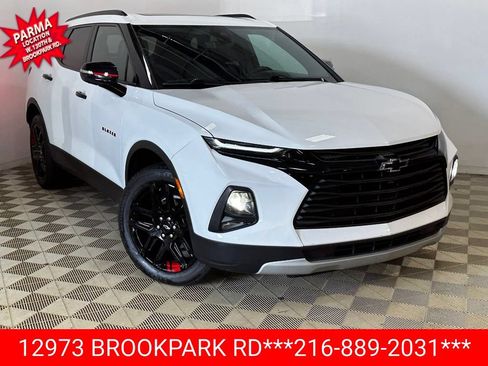 Used 2021 Chevrolet Blazer LT w/ Redline Edition AWD/4WD image 3