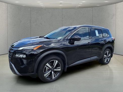 Used 2024 Nissan Rogue SL w/ SL Premium Package FWD image 9