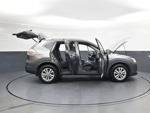 Used 2015 Nissan Rogue SV w/ SV Premium Package FWD image 49