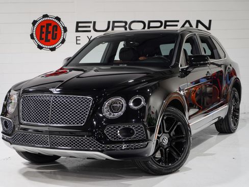 Used 2018 Bentley Bentayga Activity AWD/4WD image 4
