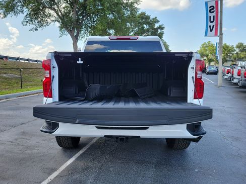 Used 2026 Chevrolet Silverado 1500 Custom w/ Turbomax Blackout Package RWD image 10