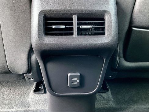 Used 2024 GMC Terrain SLE w/ Driver Convenience Package AWD/4WD image 37