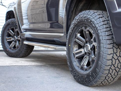 Used 2014 Toyota 4Runner Limited AWD/4WD image 11