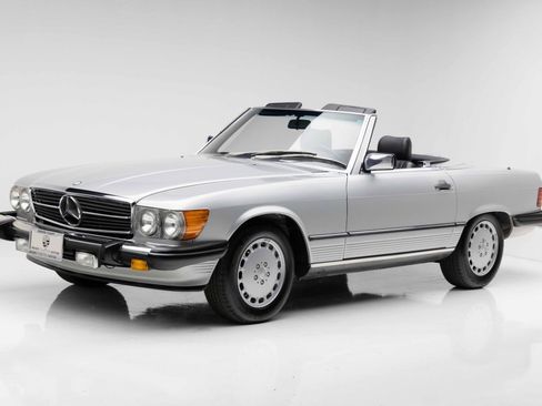 Used 1987 Mercedes-Benz 560 SL image 9