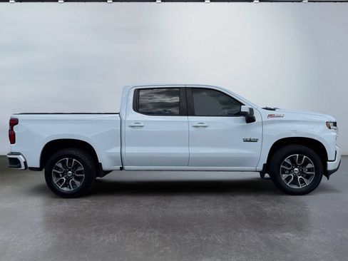 Used 2021 Chevrolet Silverado 1500 RST AWD/4WD image 2