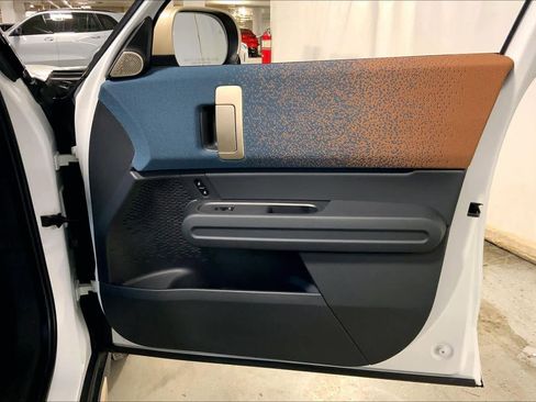 Used 2025 MINI Cooper Countryman SE w/ Comfort Package Max image 22