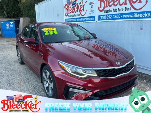 Used 2020 Kia Optima S image 1