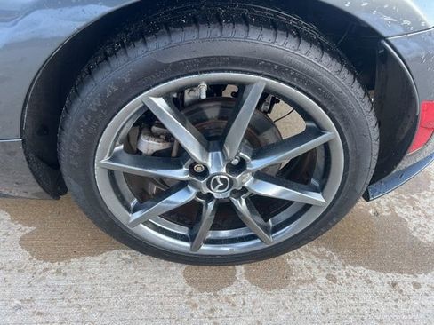 Used 2020 MAZDA MX-5 Miata RF Grand Touring w/ Appearance Package image 11