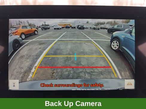 Used 2024 Toyota Venza XLE image 34